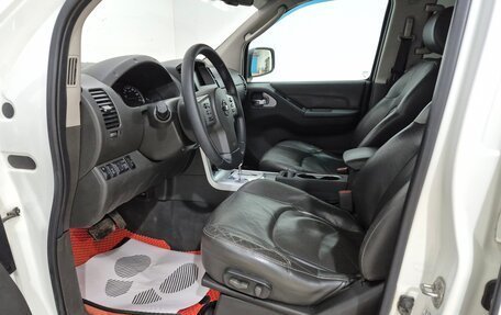 Nissan Navara (Frontier), 2012 год, 1 475 000 рублей, 9 фотография