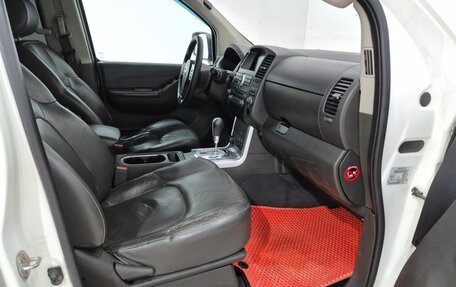 Nissan Navara (Frontier), 2012 год, 1 475 000 рублей, 13 фотография