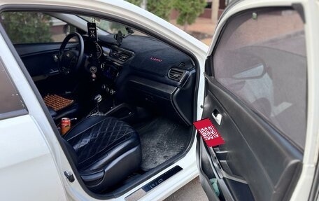 KIA Rio III рестайлинг, 2016 год, 900 000 рублей, 6 фотография