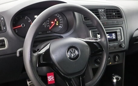 Volkswagen Polo VI (EU Market), 2017 год, 1 019 000 рублей, 9 фотография