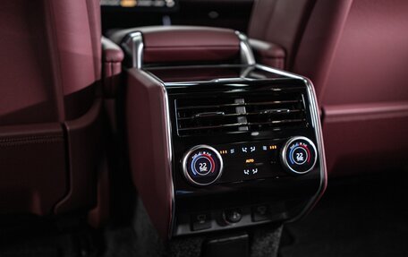 Land Rover Range Rover IV рестайлинг, 2025 год, 24 900 000 рублей, 27 фотография