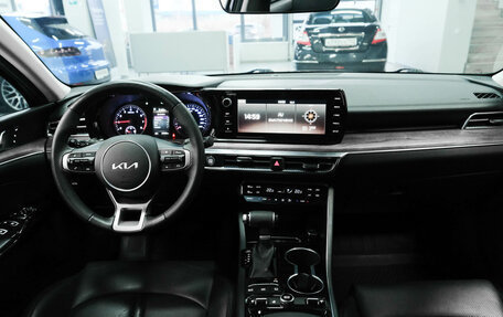 KIA K5, 2022 год, 2 460 000 рублей, 20 фотография