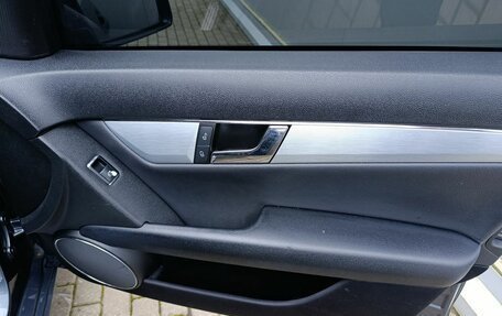 Mercedes-Benz C-Класс, 2009 год, 980 000 рублей, 22 фотография