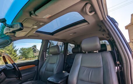 Toyota Land Cruiser Prado 120 рестайлинг, 2004 год, 1 870 000 рублей, 14 фотография