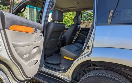 Toyota Land Cruiser Prado 120 рестайлинг, 2004 год, 1 870 000 рублей, 16 фотография