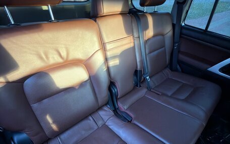 Toyota Land Cruiser 200, 2016 год, 6 640 000 рублей, 10 фотография