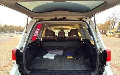 Toyota Land Cruiser 200, 2016 год, 6 640 000 рублей, 11 фотография