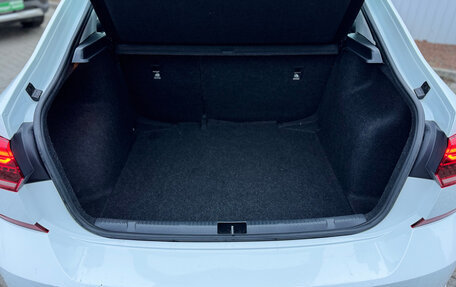 Volkswagen Polo VI (EU Market), 2021 год, 1 590 000 рублей, 20 фотография