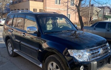 Mitsubishi Pajero IV, 2009 год, 3 000 000 рублей, 4 фотография