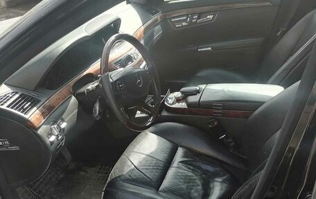 Mercedes-Benz S-Класс, 2005 год, 900 000 рублей, 3 фотография