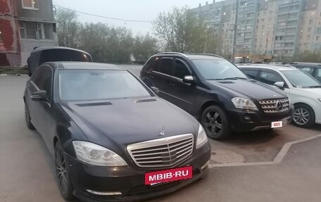 Mercedes-Benz S-Класс, 2005 год, 900 000 рублей, 27 фотография