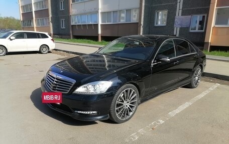 Mercedes-Benz S-Класс, 2005 год, 900 000 рублей, 18 фотография