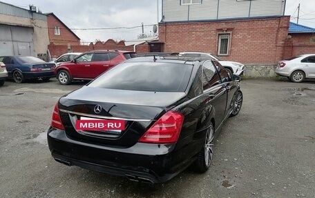 Mercedes-Benz S-Класс, 2005 год, 900 000 рублей, 24 фотография