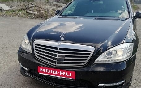 Mercedes-Benz S-Класс, 2005 год, 900 000 рублей, 16 фотография
