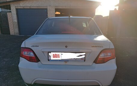 Daewoo Nexia I рестайлинг, 2011 год, 210 000 рублей, 2 фотография