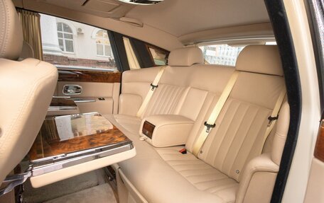 Rolls-Royce Phantom VII рестайлинг, 2007 год, 23 000 000 рублей, 14 фотография