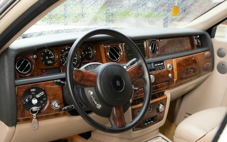 Rolls-Royce Phantom VII рестайлинг, 2007 год, 23 000 000 рублей, 9 фотография