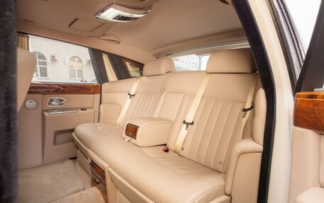 Rolls-Royce Phantom VII рестайлинг, 2007 год, 23 000 000 рублей, 17 фотография