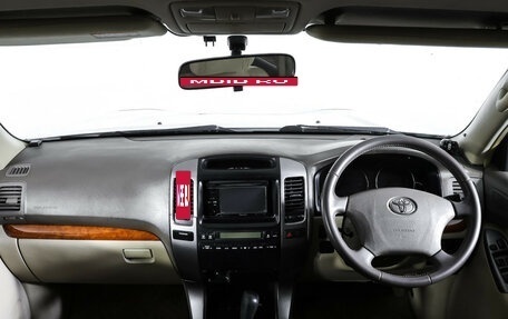 Toyota Land Cruiser Prado 120 рестайлинг, 2004 год, 1 275 000 рублей, 14 фотография