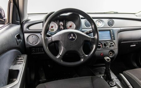 Mitsubishi Outlander III рестайлинг 3, 2007 год, 756 000 рублей, 15 фотография