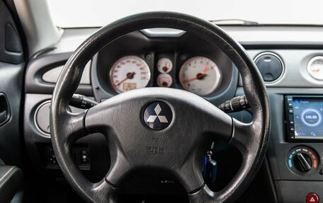 Mitsubishi Outlander III рестайлинг 3, 2007 год, 756 000 рублей, 17 фотография