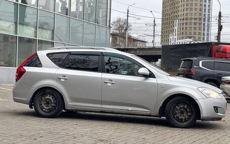 KIA cee'd I рестайлинг, 2009 год, 369 000 рублей, 4 фотография