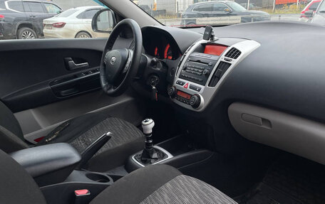 KIA cee'd I рестайлинг, 2009 год, 369 000 рублей, 11 фотография