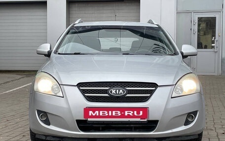 KIA cee'd I рестайлинг, 2009 год, 369 000 рублей, 2 фотография