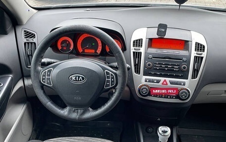 KIA cee'd I рестайлинг, 2009 год, 369 000 рублей, 13 фотография