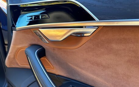 Audi A8, 2019 год, 7 500 000 рублей, 12 фотография