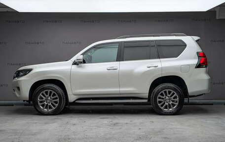 Toyota Land Cruiser Prado 150 рестайлинг 2, 2019 год, 4 595 000 рублей, 6 фотография