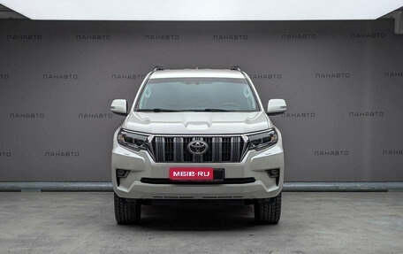 Toyota Land Cruiser Prado 150 рестайлинг 2, 2019 год, 4 595 000 рублей, 2 фотография