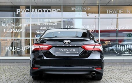 Toyota Camry, 2019 год, 2 980 000 рублей, 4 фотография