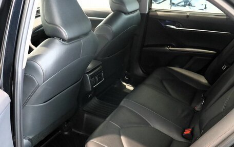 Toyota Camry, 2019 год, 2 980 000 рублей, 27 фотография