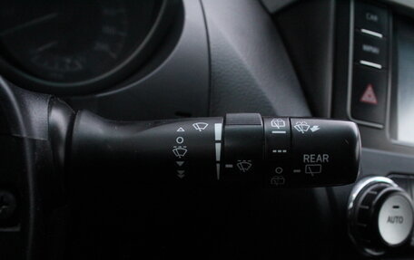 Toyota Land Cruiser Prado 150 рестайлинг 2, 2015 год, 3 490 000 рублей, 11 фотография