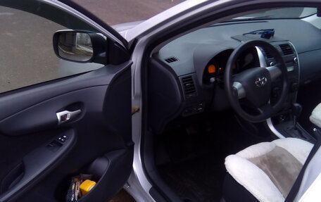 Toyota Corolla, 2010 год, 605 000 рублей, 9 фотография