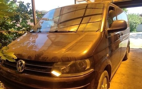 Volkswagen Multivan T5, 2010 год, 1 100 000 рублей, 1 фотография