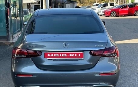 Mercedes-Benz E-Класс, 2021 год, 4 100 000 рублей, 8 фотография