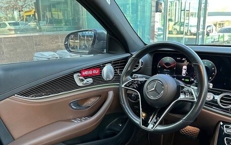 Mercedes-Benz E-Класс, 2021 год, 4 100 000 рублей, 13 фотография