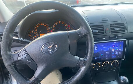 Toyota Avensis III рестайлинг, 2007 год, 700 000 рублей, 19 фотография