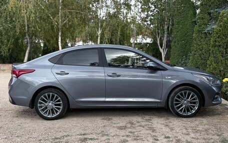 Hyundai Solaris II рестайлинг, 2017 год, 1 270 000 рублей, 8 фотография