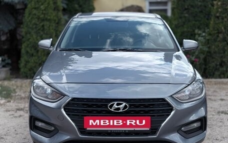 Hyundai Solaris II рестайлинг, 2017 год, 1 270 000 рублей, 2 фотография