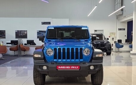 Jeep Wrangler, 2021 год, 4 600 000 рублей, 2 фотография