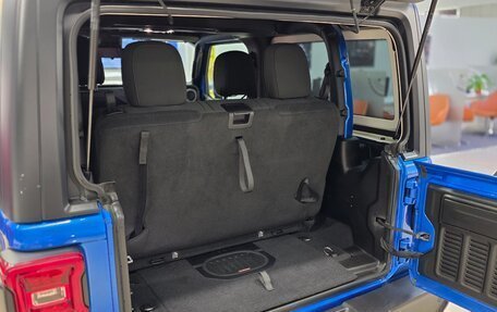 Jeep Wrangler, 2021 год, 4 600 000 рублей, 21 фотография