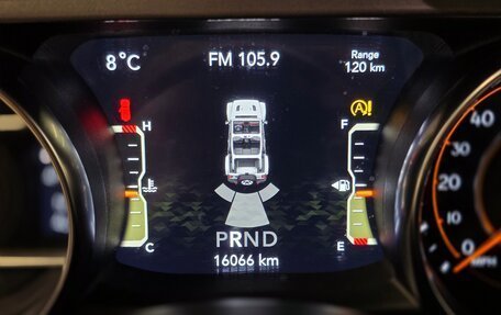 Jeep Wrangler, 2021 год, 4 600 000 рублей, 24 фотография