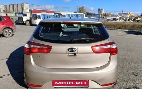 KIA Rio III рестайлинг, 2013 год, 720 000 рублей, 4 фотография