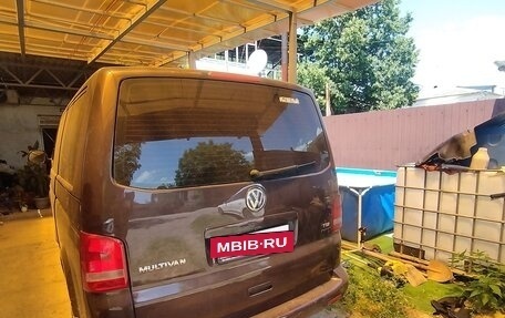 Volkswagen Multivan T5, 2010 год, 1 100 000 рублей, 2 фотография