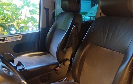 Volkswagen Multivan T5, 2010 год, 1 100 000 рублей, 8 фотография