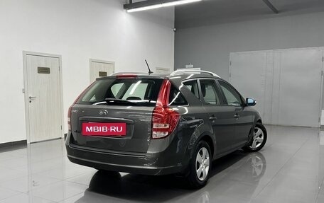 KIA cee'd I рестайлинг, 2010 год, 825 000 рублей, 2 фотография
