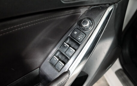 Mazda 6, 2016 год, 1 725 000 рублей, 13 фотография